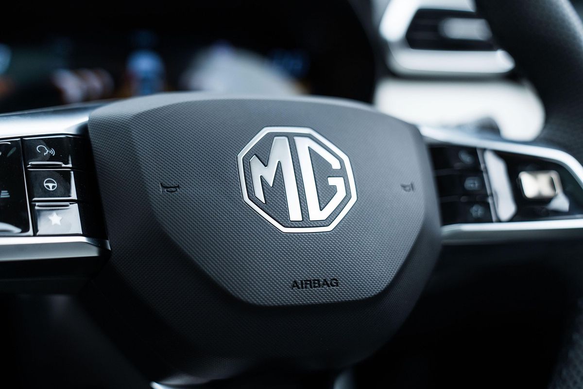 2024 MG ZS Essence Hybrid+ ZS32