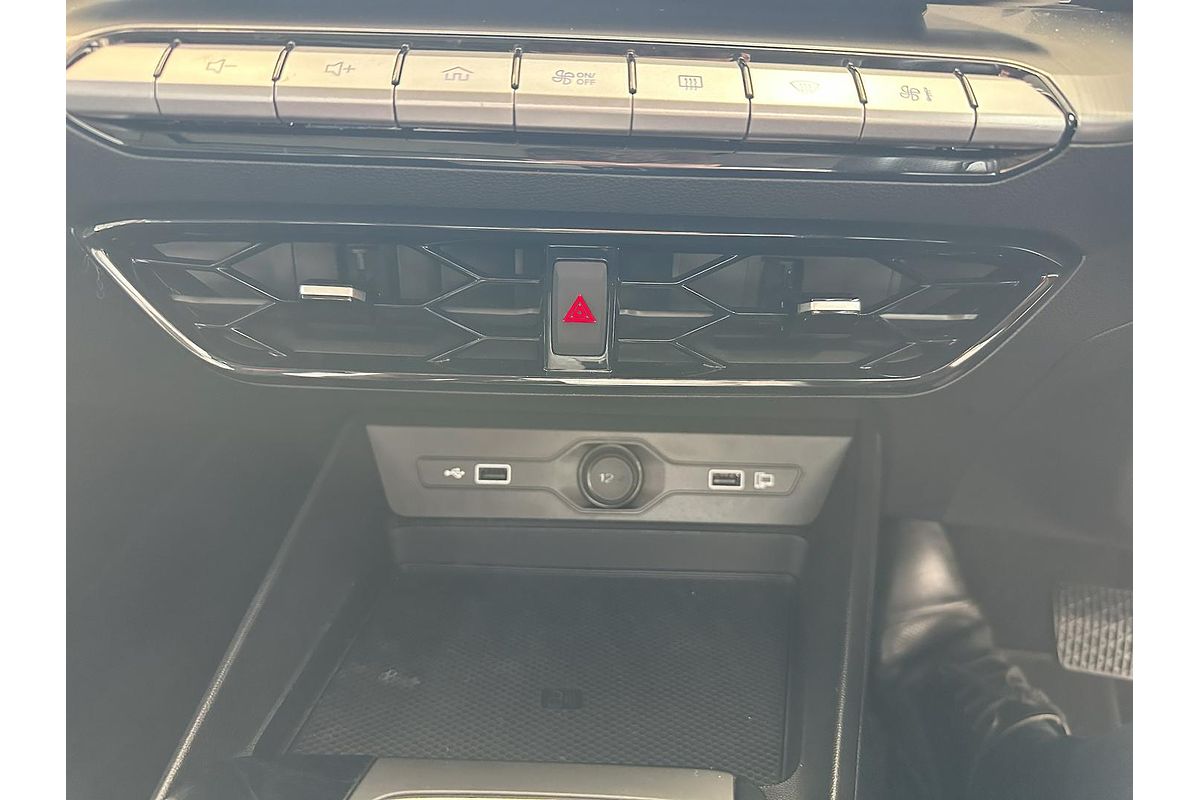 2024 MG MG5 Essence