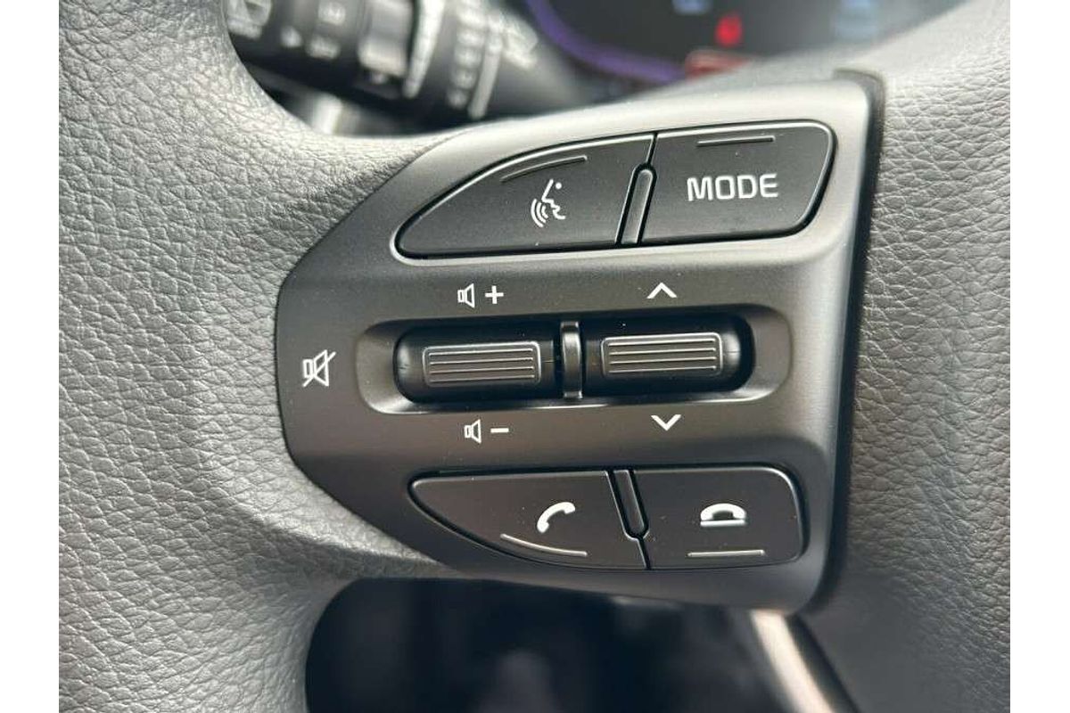 2024 Kia Stonic S YB