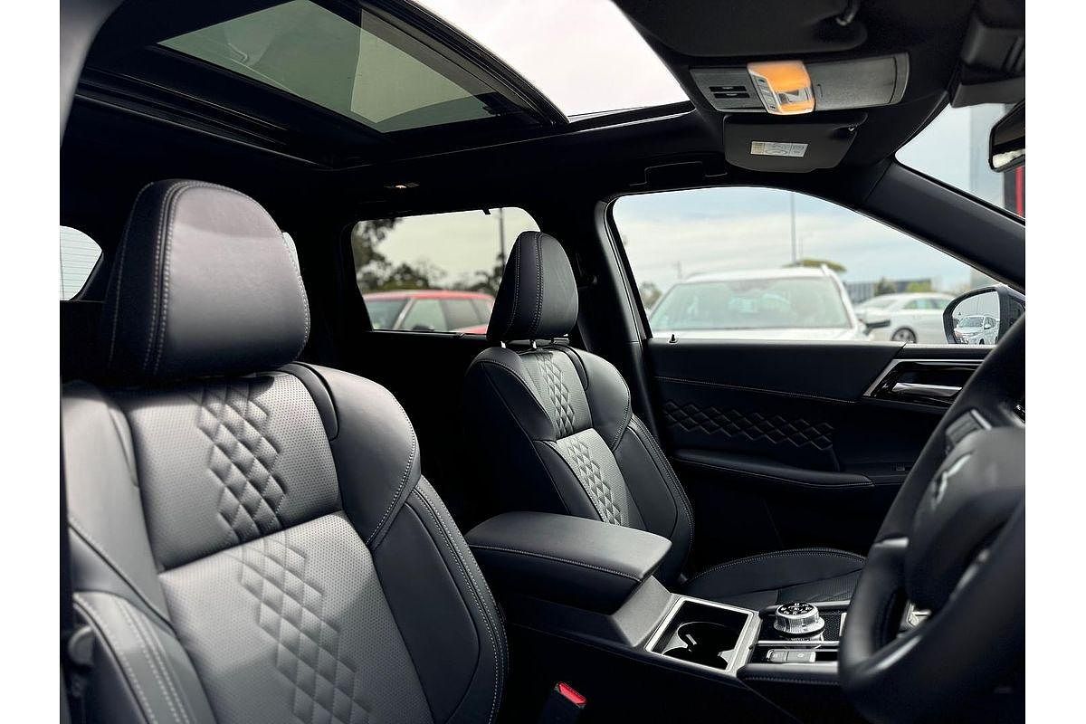 2024 Mitsubishi Outlander PHEV GSR ZM