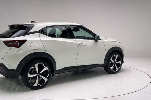 2023 Nissan JUKE ST-L F16
