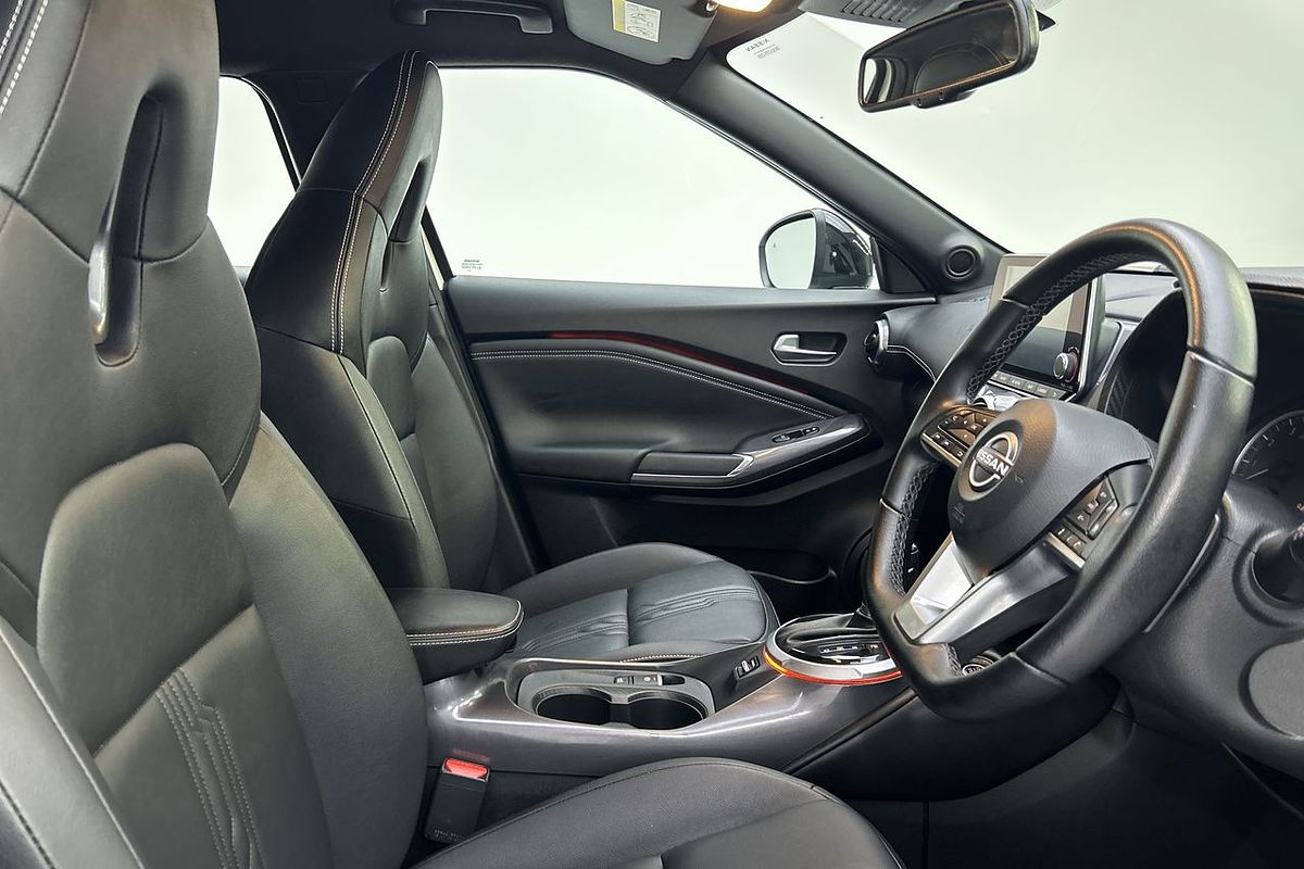 2023 Nissan JUKE ST-L F16