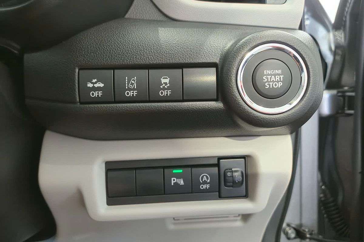 2024 Suzuki Swift Hybrid UZ