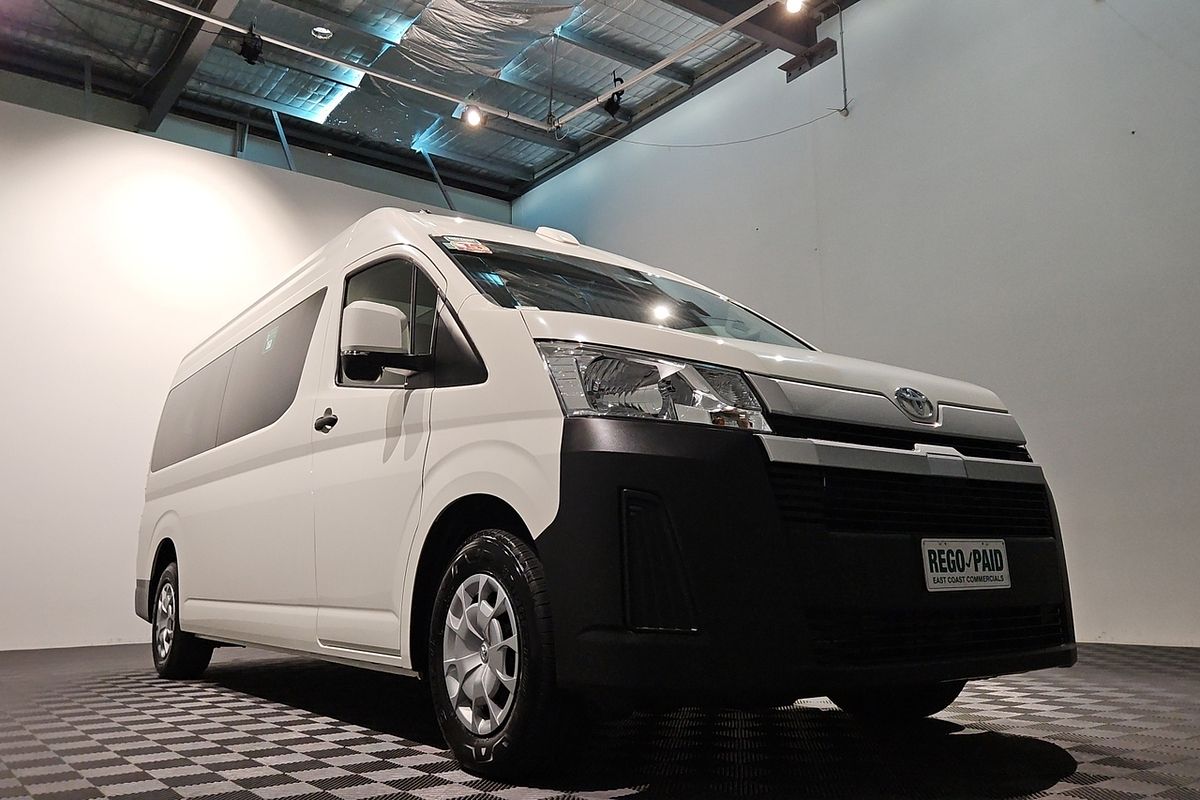 2023 Toyota Hiace Commuter GDH322R