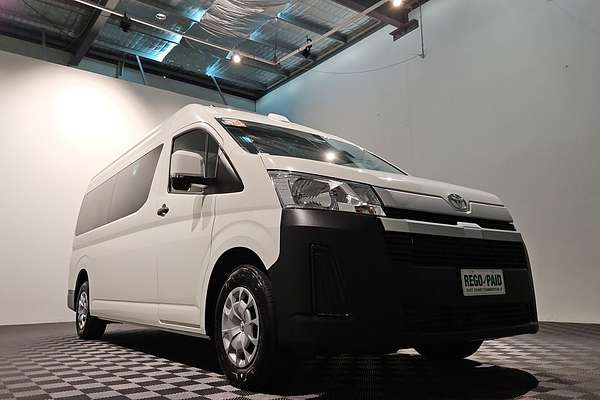 2023 Toyota Hiace Commuter GDH322R