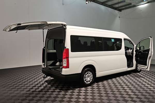 2023 Toyota Hiace Commuter GDH322R