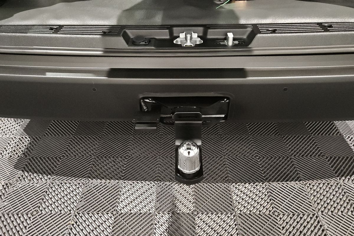 2023 Toyota Hiace Commuter GDH322R