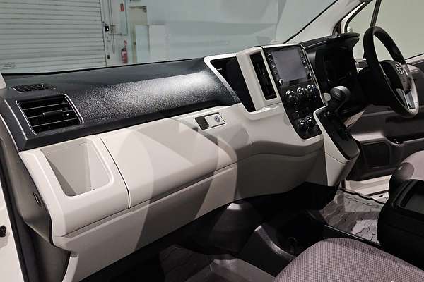 2023 Toyota Hiace Commuter GDH322R