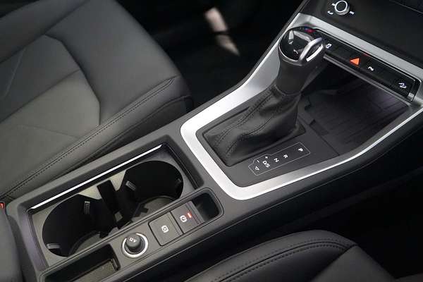 2024 Audi Q3 35 TFSI F3