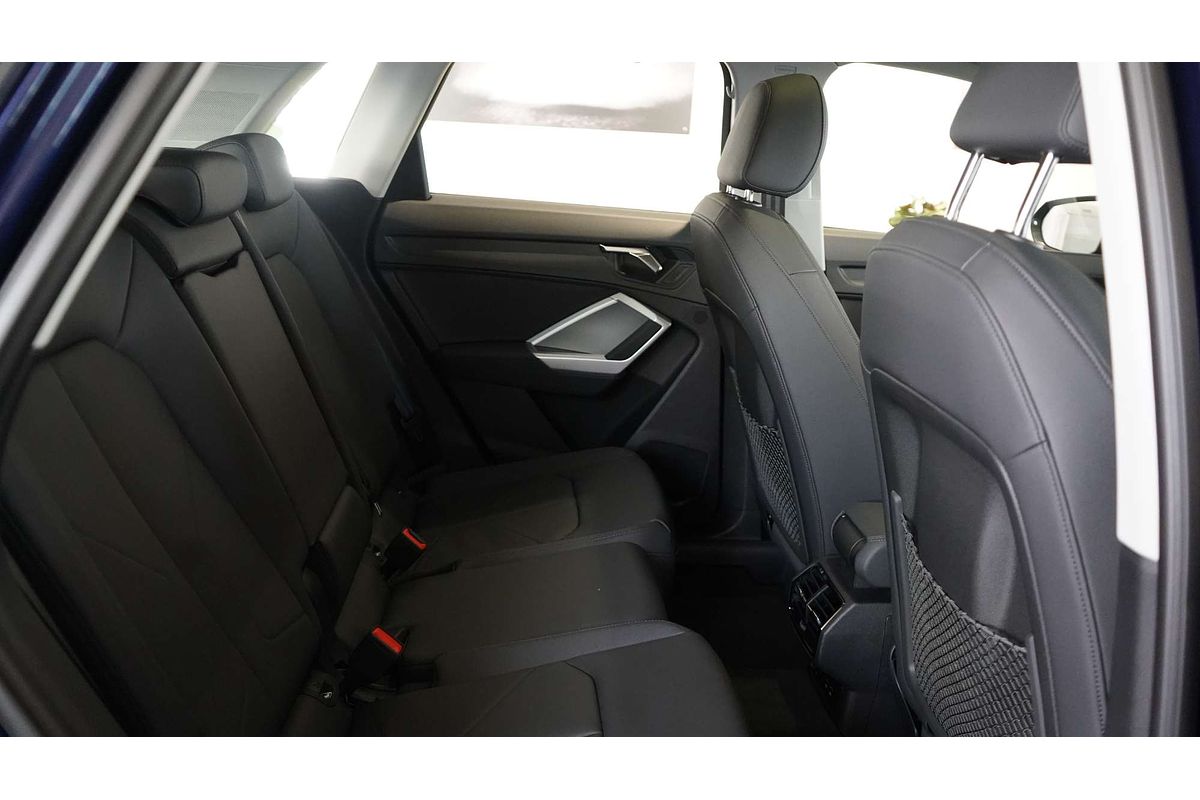 2024 Audi Q3 35 TFSI F3