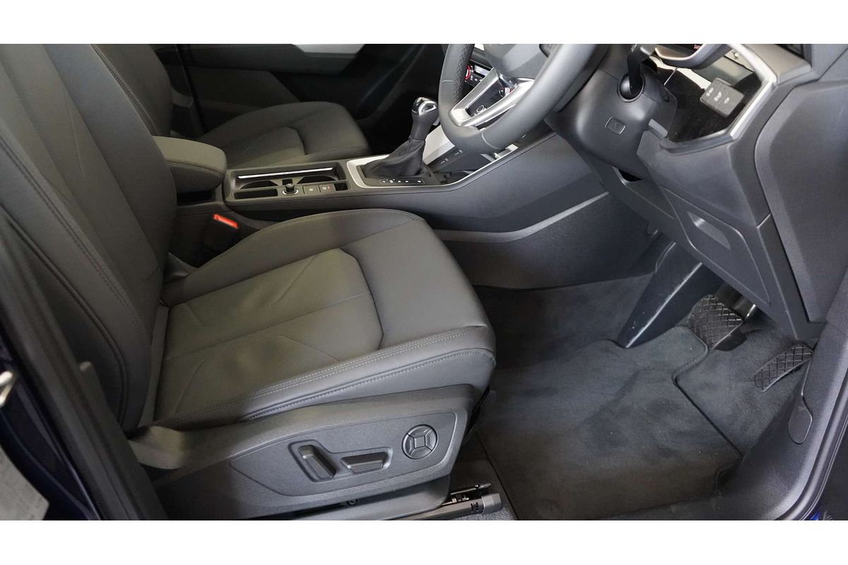 2024 Audi Q3 35 TFSI F3