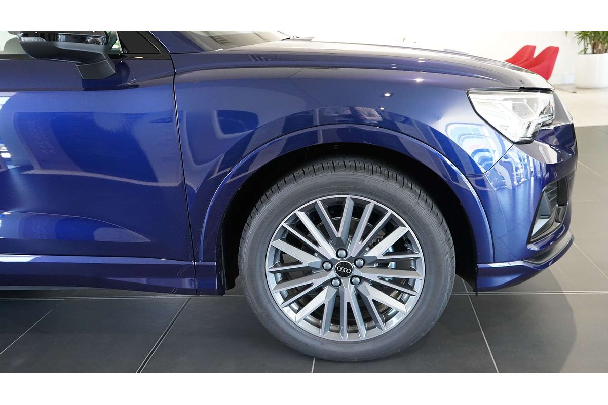 2024 Audi Q3 35 TFSI F3