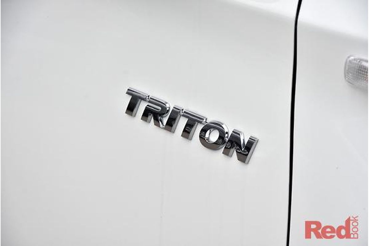 2023 Mitsubishi Triton GLX MR 4X4