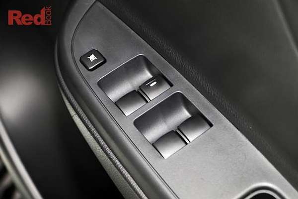 2023 Mitsubishi Triton GLX MR 4X4