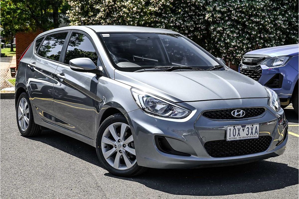 2019 Hyundai Accent Sport RB6