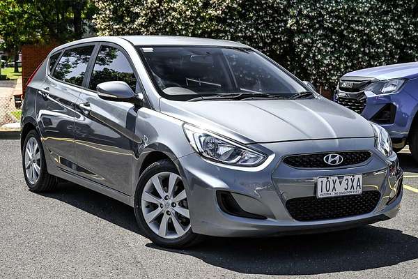 2019 Hyundai Accent Sport RB6