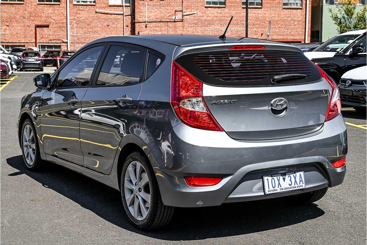 2019 Hyundai Accent Sport RB6