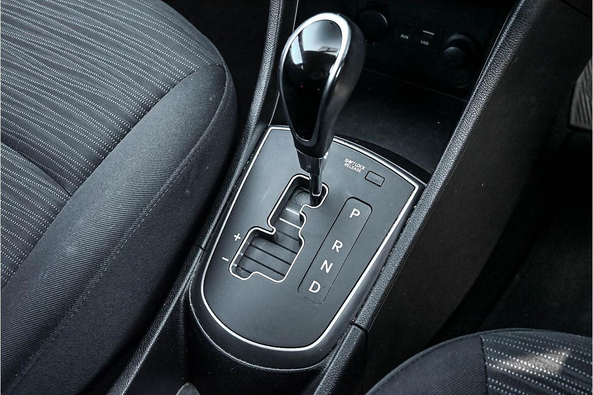 2019 Hyundai Accent Sport RB6
