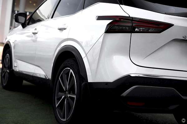 2024 Nissan QASHQAI TI e-POWER J12