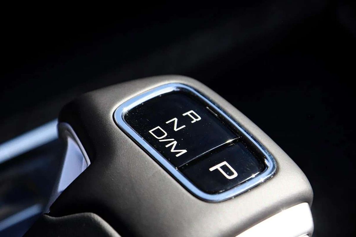 2024 GWM Tank 500 Ultra Hybrid P03