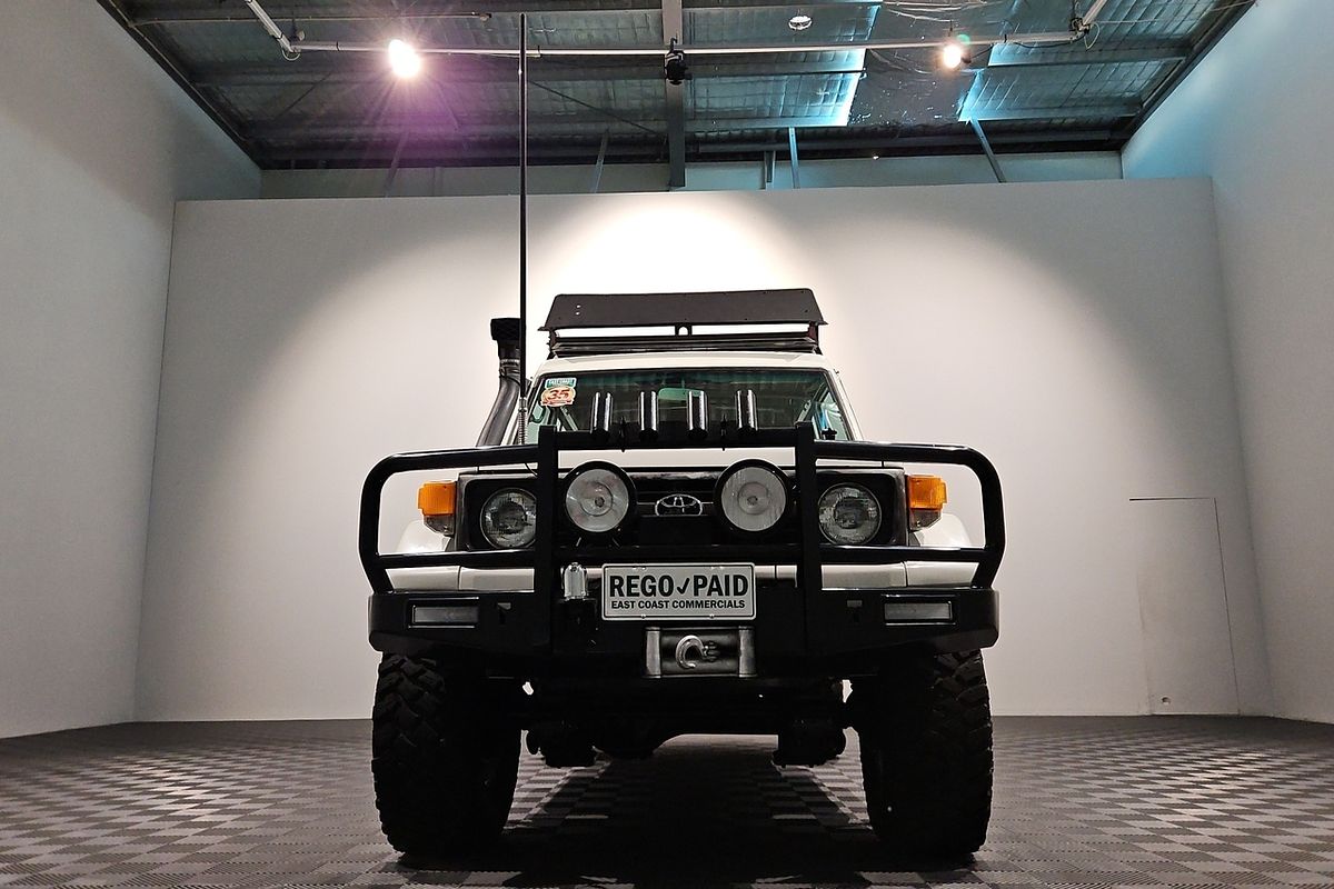 1998 Toyota Landcruiser Troopcarrier FZJ75RV