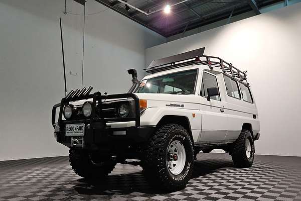 1998 Toyota Landcruiser Troopcarrier FZJ75RV