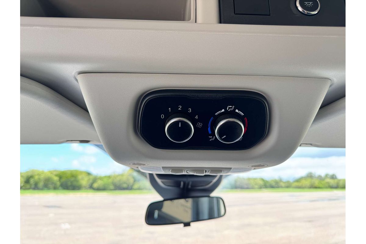 2023 Ford Transit 410L VO