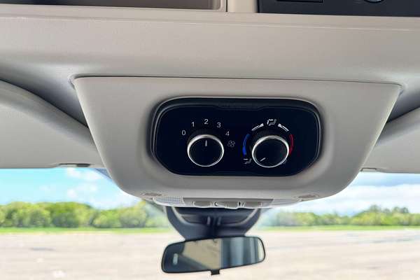 2023 Ford Transit 410L VO