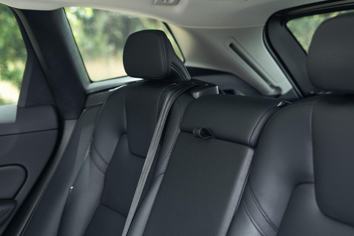 2023 Volvo XC60 Ultimate B5 Bright