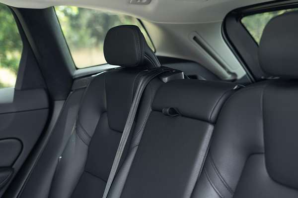 2023 Volvo XC60 Ultimate B5 Bright