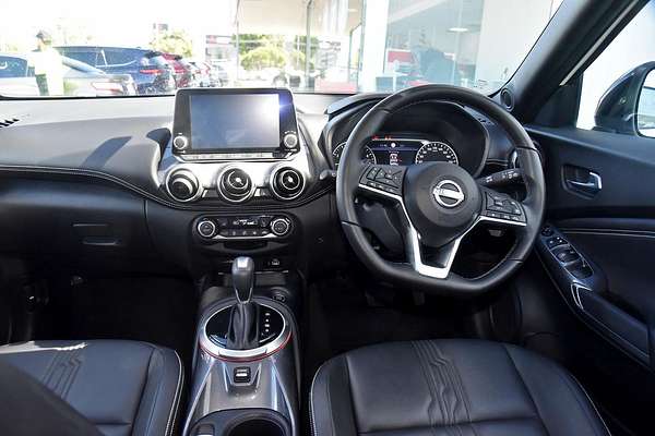 2023 Nissan JUKE ST-L F16