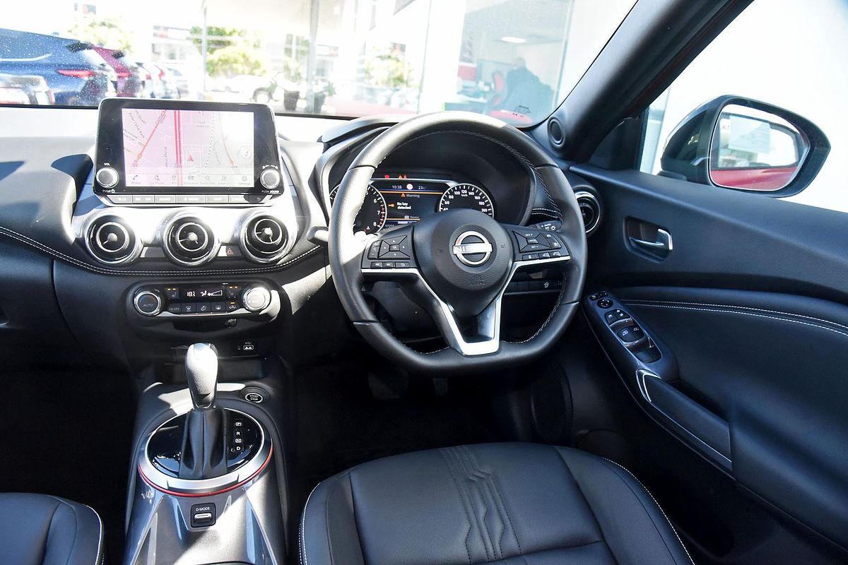 2023 Nissan JUKE ST-L F16