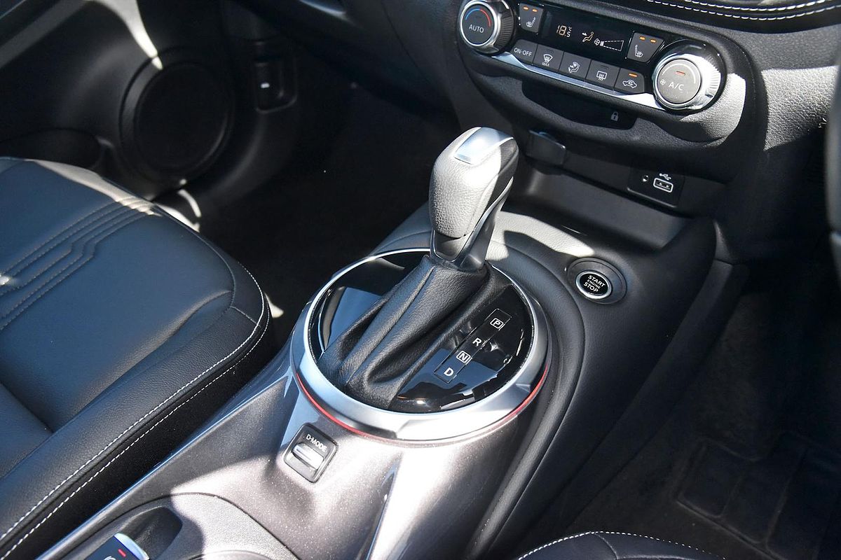 2023 Nissan JUKE ST-L F16