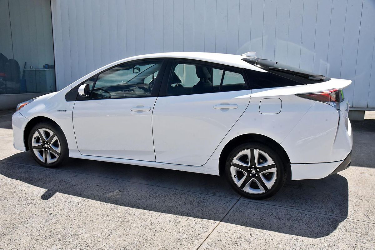 2016 Toyota Prius i-Tech ZVW50R