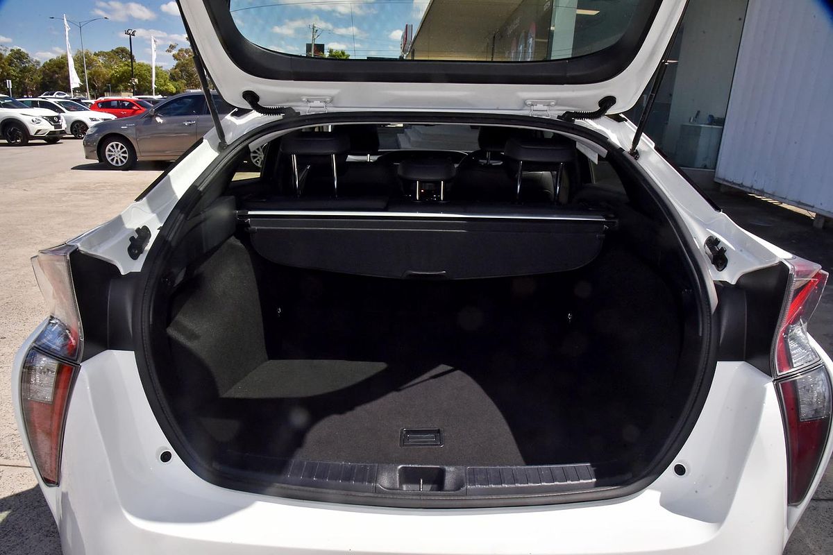 2016 Toyota Prius i-Tech ZVW50R