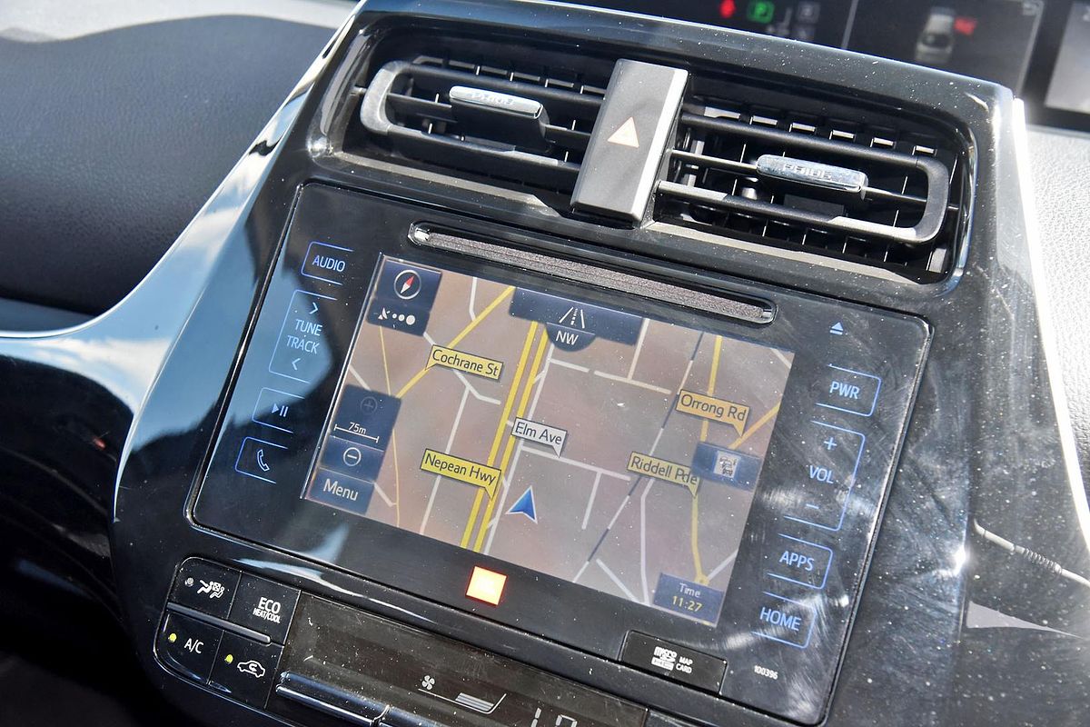 2016 Toyota Prius i-Tech ZVW50R