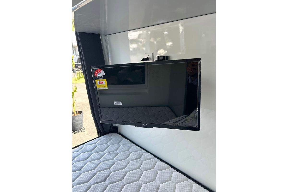 2022 LDV Deliver 9 LWB