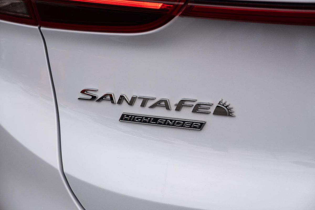 2022 Hyundai Santa Fe Hybrid Highlander TM.V4