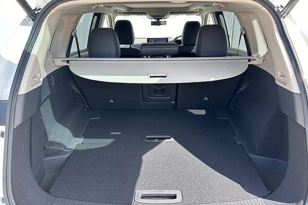 2024 Nissan X-TRAIL Ti e-POWER T33