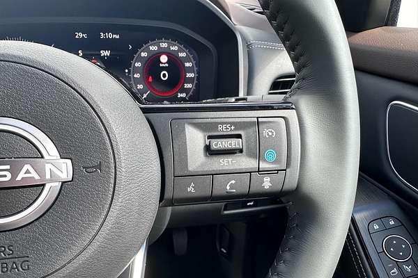 2024 Nissan X-TRAIL Ti e-POWER T33