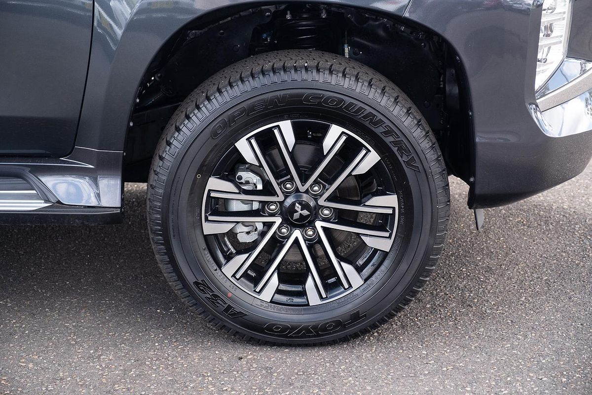 2024 Mitsubishi Pajero Sport Exceed QF