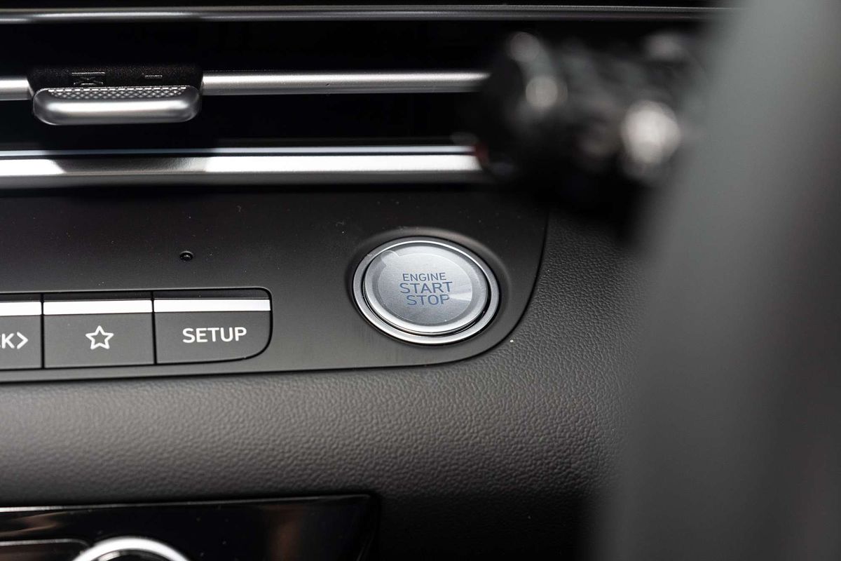 2024 Hyundai i30 Elite Hybrid CN7.V2