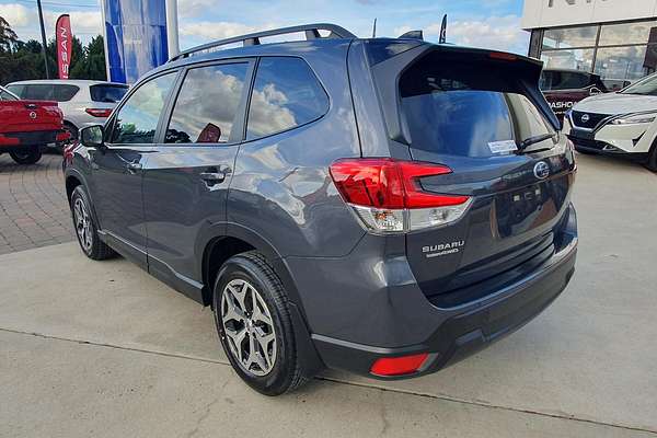 2024 Subaru Forester 2.5i Luxury Special Edition S5