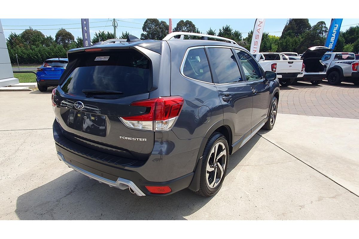2024 Subaru Forester 2.5i-S S5