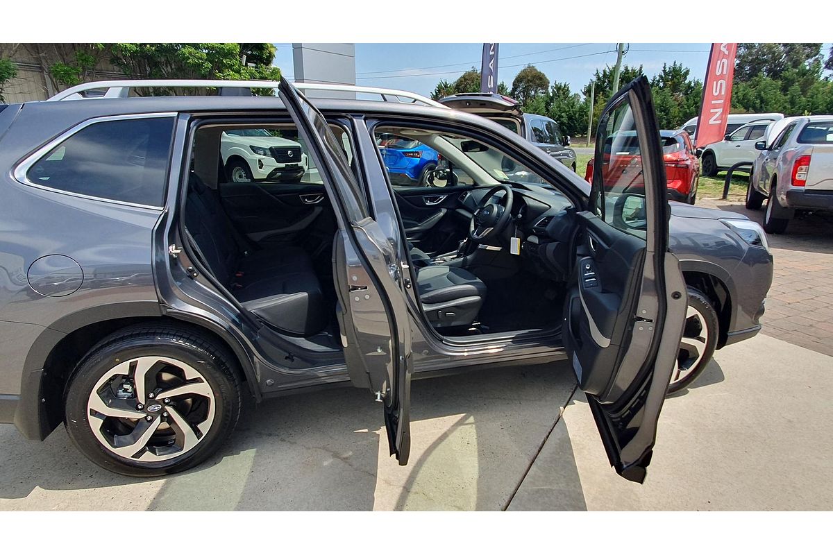 2024 Subaru Forester 2.5i-S S5