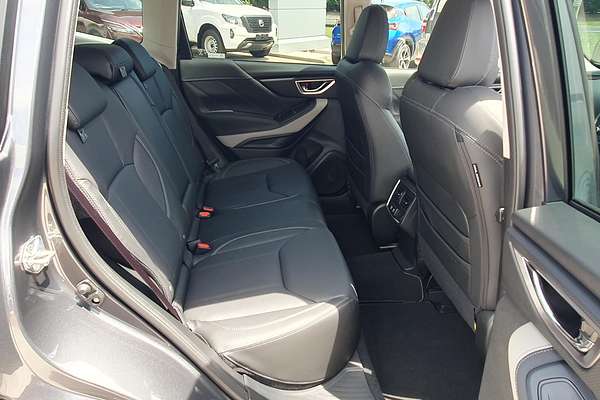 2024 Subaru Forester 2.5i-S S5