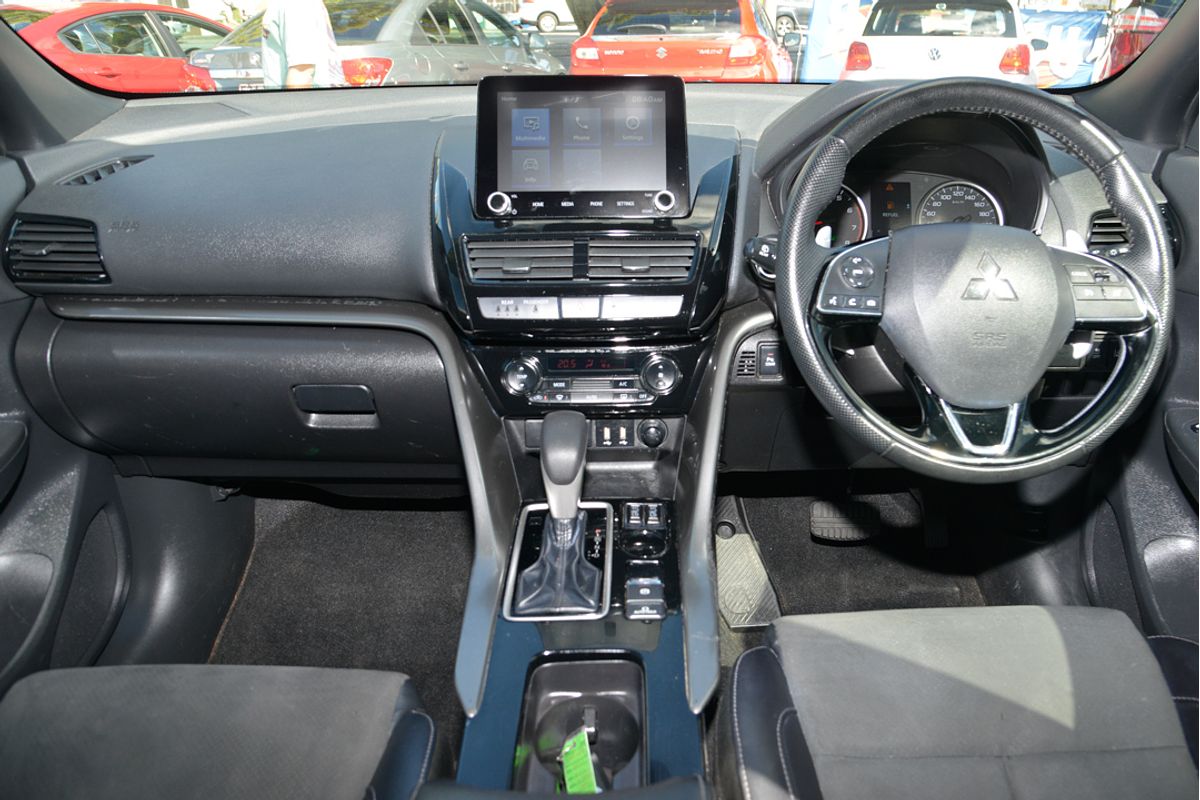 2023 Mitsubishi Eclipse Cross LS YB