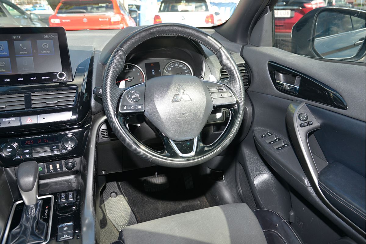 2023 Mitsubishi Eclipse Cross LS YB