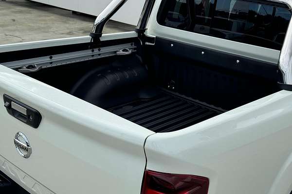 2024 Nissan Navara ST-X D23 4X4