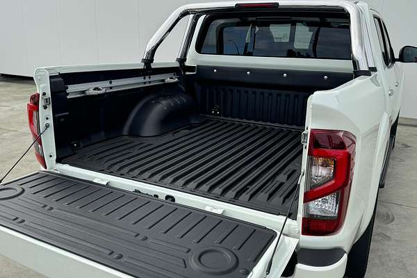 2024 Nissan Navara ST-X D23 4X4
